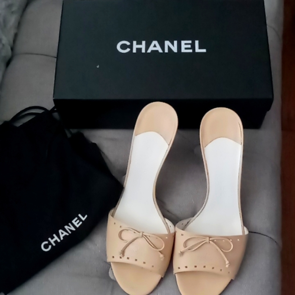 Authentic Chanel Kitten heel slides sandals shoes